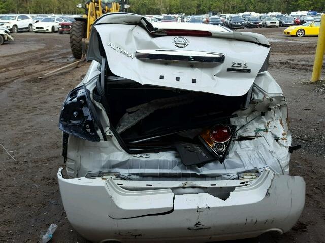 1N4AL2AP8BN512846 - 2011 NISSAN ALTIMA WHITE photo 9