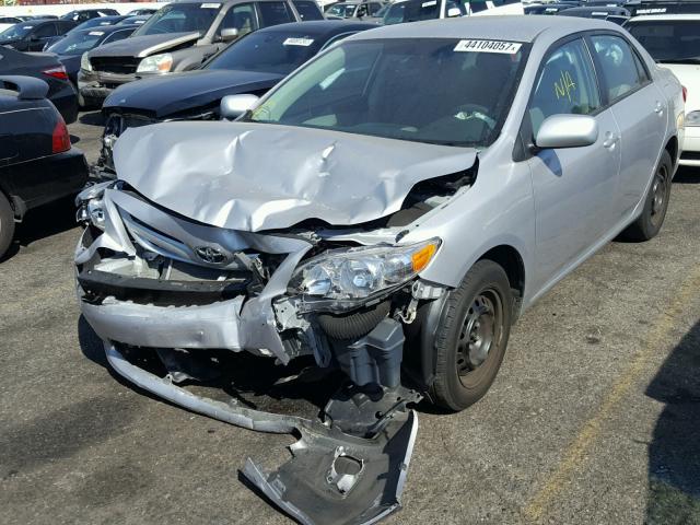 2T1BU4EE4BC753757 - 2011 TOYOTA COROLLA BA SILVER photo 2