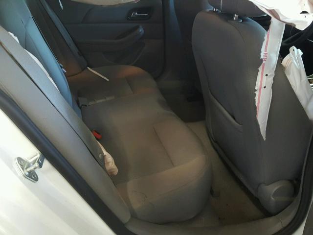 1G11B5SA0DF355506 - 2013 CHEVROLET MALIBU LS WHITE photo 6
