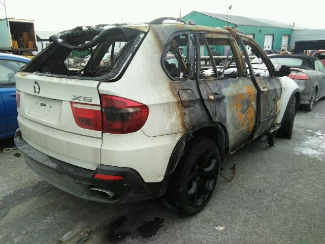 5UXFE83589L171350 - 2009 BMW X5 XDRIVE4 WHITE photo 4