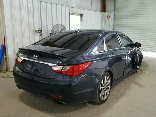 5NPEC4AB1DH753632 - 2013 HYUNDAI SONATA BLUE photo 4