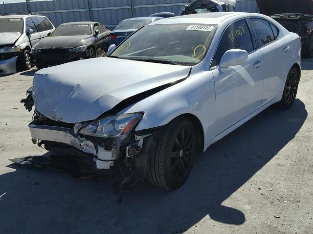 JTHBK262185072703 - 2008 LEXUS IS 250 SILVER photo 2