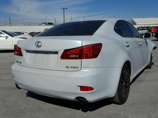 JTHBK262185072703 - 2008 LEXUS IS 250 SILVER photo 4