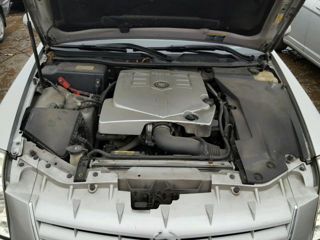 1G6DW677060221714 - 2006 CADILLAC STS SILVER photo 7