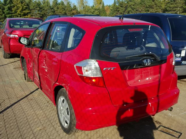 JHMGE8H35DC035942 - 2013 HONDA FIT RED photo 3