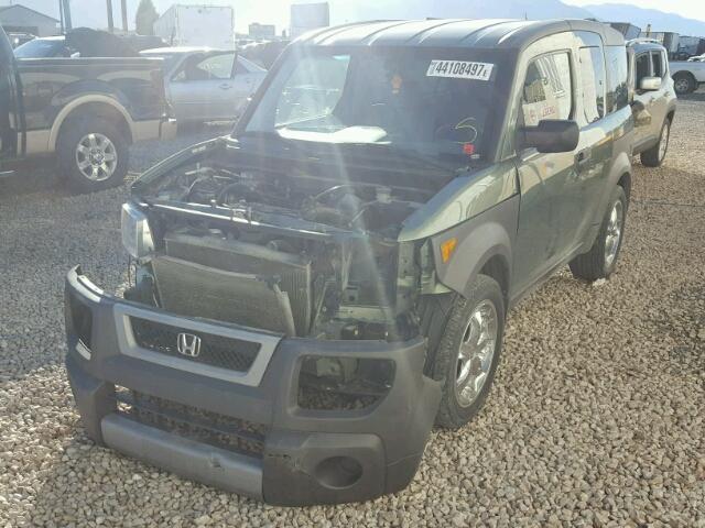 5J6YH28604L035751 - 2004 HONDA ELEMENT GREEN photo 2