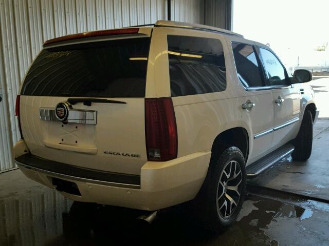 1GYFK63877R401652 - 2007 CADILLAC ESCALADE WHITE photo 4