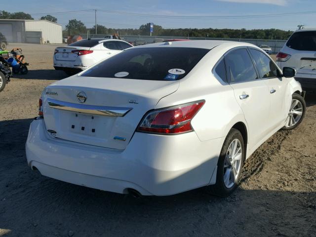 1N4AL3AP8EC105258 - 2014 NISSAN ALTIMA WHITE photo 4