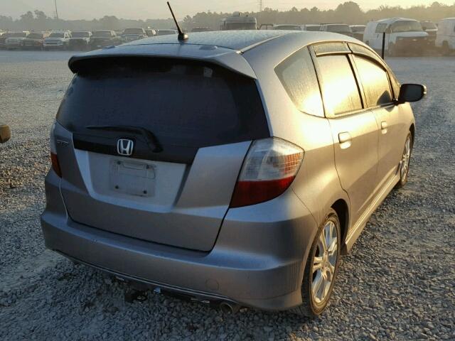 JHMGE87479S022035 - 2009 HONDA FIT SPORT GRAY photo 4