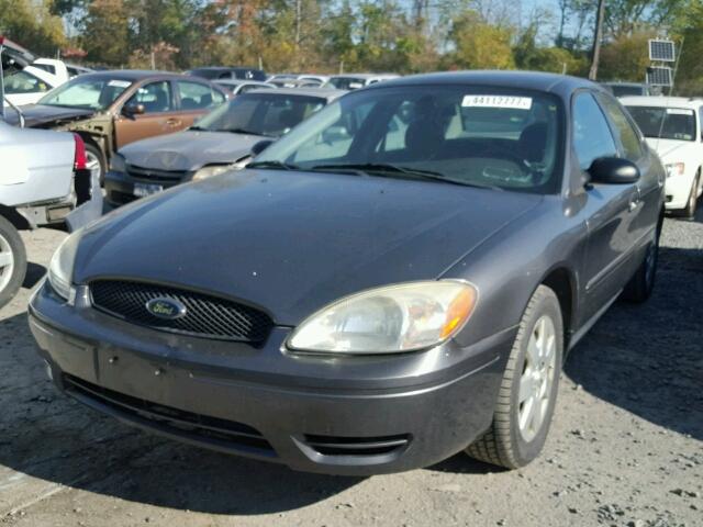 1FAFP52204A203350 - 2004 FORD TAURUS LX GRAY photo 2