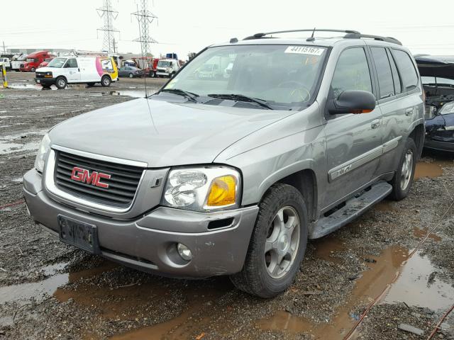 1GKDT13S852248928 - 2005 GMC ENVOY GRAY photo 2