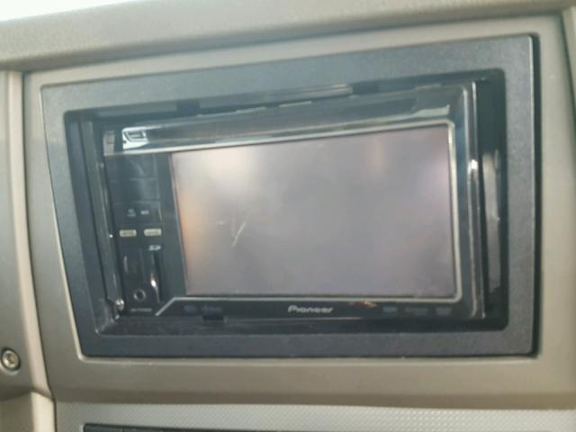 1J8HG48N96C149089 - 2006 JEEP COMMANDER BLACK photo 9