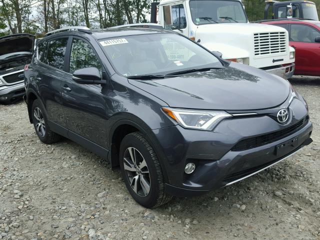 JTMRFREV1GJ060632 - 2016 TOYOTA RAV4 XLE GRAY photo 1