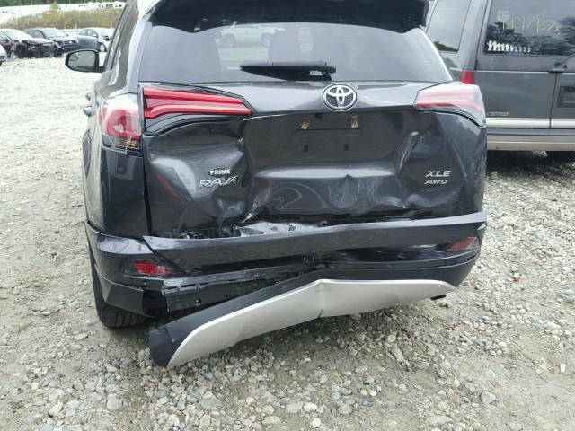 JTMRFREV1GJ060632 - 2016 TOYOTA RAV4 XLE GRAY photo 9