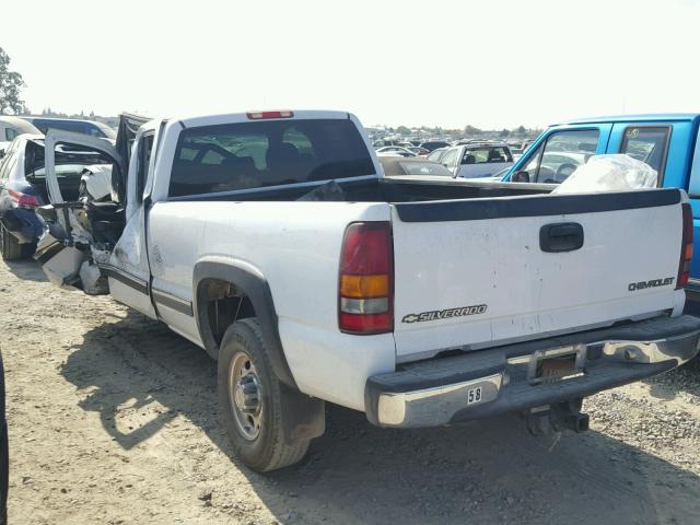 1GCHC29G42E274300 - 2002 CHEVROLET SILVERADO WHITE photo 3