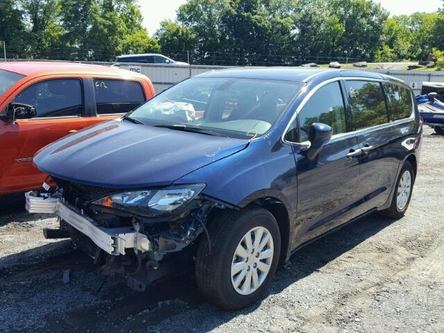 2C4RC1AG7JR109806 - 2018 CHRYSLER PACIFICA L ლურჯი ფოტო 2