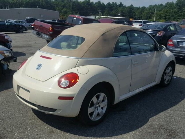 3VWRG31Y86M333929 - 2006 VOLKSWAGEN NEW BEETLE CREAM photo 4