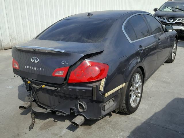 JNKBV61E88M204068 - 2008 INFINITI G35 GRAY photo 4