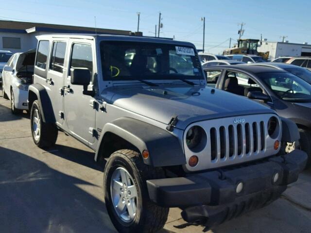 1C4HJWDG0DL674230 - 2013 JEEP WRANGLER U SILVER photo 1