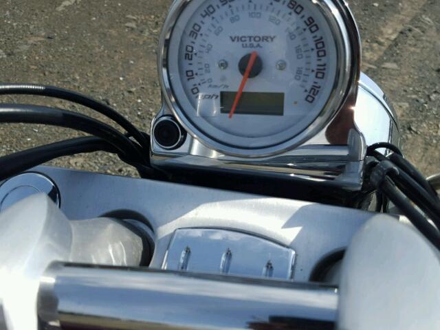 5VPCB26D063005379 - 2006 VICTORY MOTORCYCLES KINGPIN 双色 照片 8