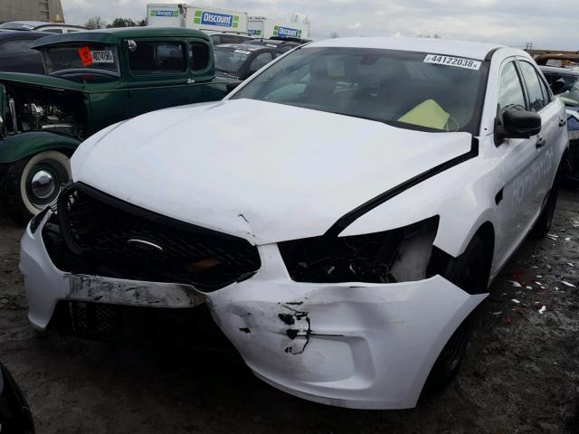 1FAHP2MK5EG158523 - 2014 FORD TAURUS POL WHITE photo 2