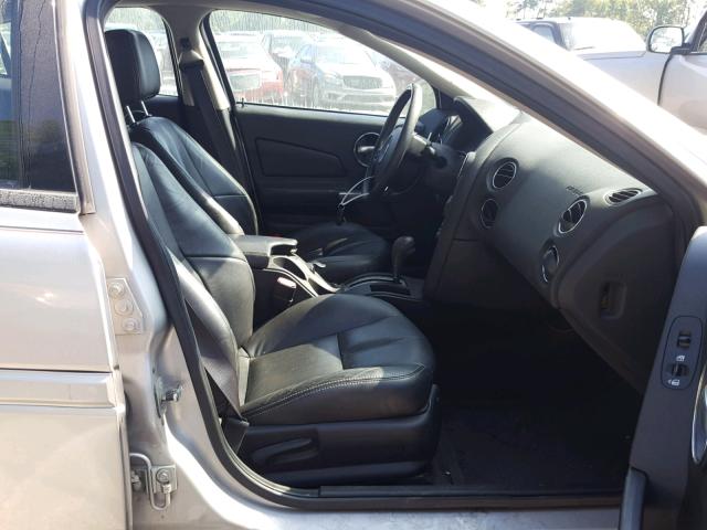 2G2WR554371211091 - 2007 PONTIAC GRAND PRIX Сріблястий фото 5