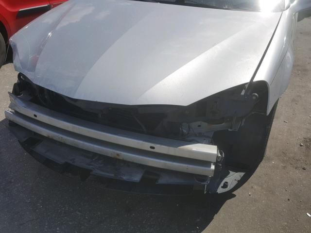 2G2WR554371211091 - 2007 PONTIAC GRAND PRIX Сріблястий фото 9