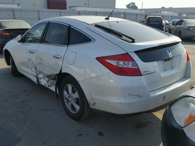 5J6TF1H39AL004140 - 2010 HONDA ACCORD CRO WHITE photo 3