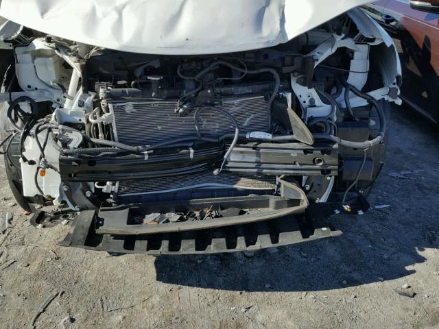 5N1AT2MT3EC778175 - 2014 NISSAN ROGUE S WHITE photo 9