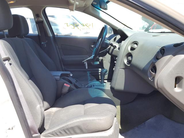 2G2WS522051162193 - 2005 PONTIAC GRAND PRIX WHITE photo 5