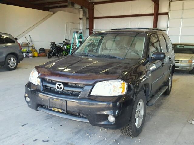 4F2YZ94186KM14365 - 2006 MAZDA TRIBUTE S BLACK photo 2