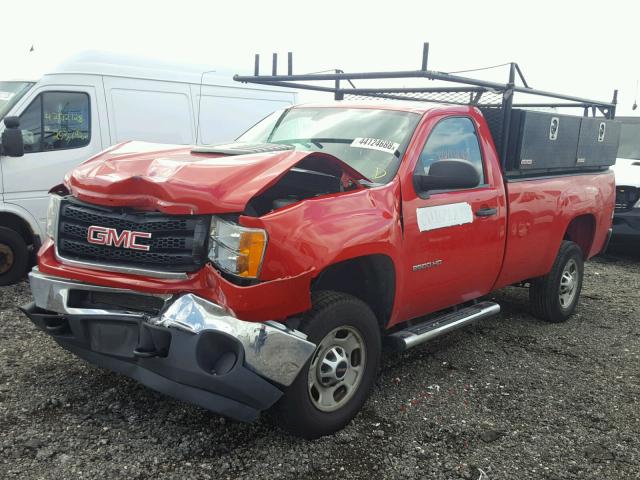 1GT01ZCG2CF165866 - 2012 GMC SIERRA C25 RED photo 2