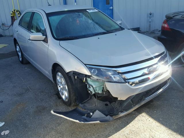 3FAHP0HA2AR108686 - 2010 FORD FUSION SE SILVER photo 1