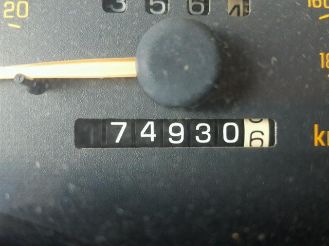 1G2WP52K93F111721 - 2003 PONTIAC GRAND PRIX SILVER photo 8