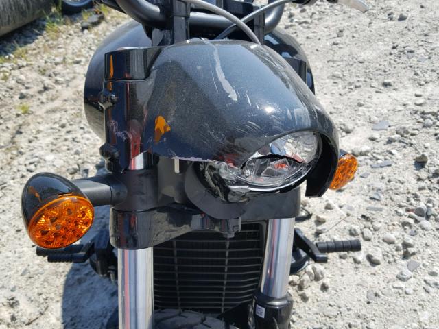 56KMTB006J3137037 - 2018 INDIAN MOTORCYCLE CO. SCOUT BOBB BLACK photo 9