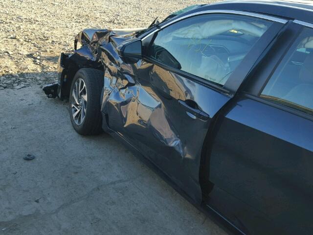 2HGFC2F73HH517741 - 2017 HONDA CIVIC EX ნაცრისფერი ფოტო 9