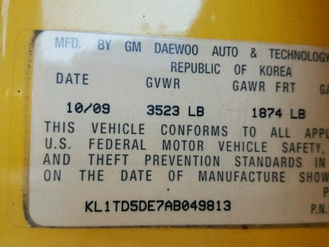 KL1TD5DE7AB049813 - 2010 CHEVROLET AVEO LS YELLOW photo 10