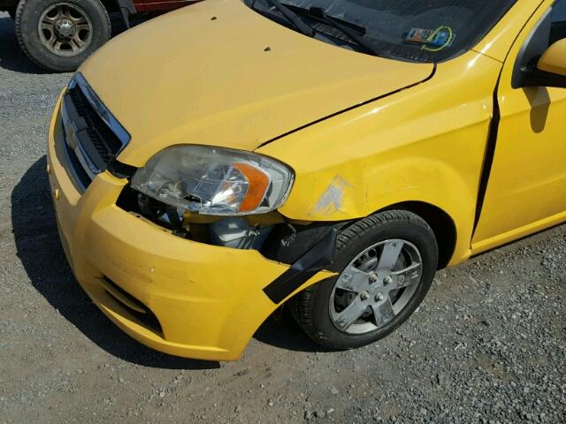 KL1TD5DE7AB049813 - 2010 CHEVROLET AVEO LS YELLOW photo 9