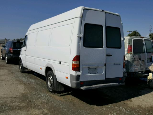 WD2PD744855723905 - 2005 DODGE SPRINTER WHITE photo 3