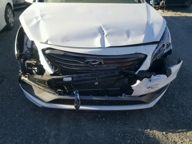 5NPE34AF0FH236294 - 2015 HYUNDAI SONATA SPO WHITE photo 7