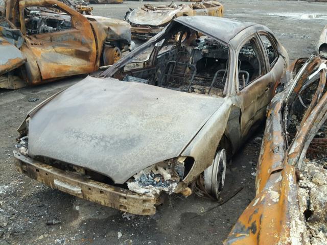 1FAFP55U51G149193 - 2001 FORD TAURUS SES BURN photo 2