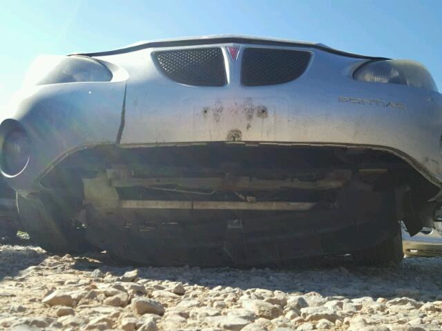 2G2WP552971186802 - 2007 PONTIAC GRAND PRIX SILVER photo 9