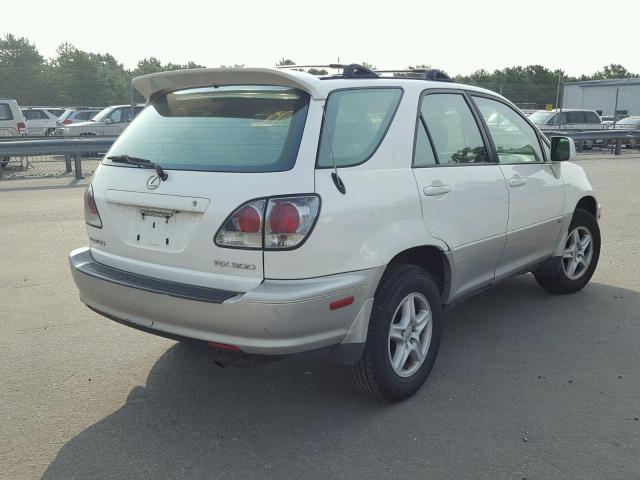 JTJHF10U820258728 - 2002 LEXUS RX 300 WHITE photo 4