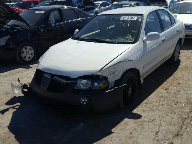 3N1CB51D55L530581 - 2005 NISSAN SENTRA 1.8 WHITE photo 2