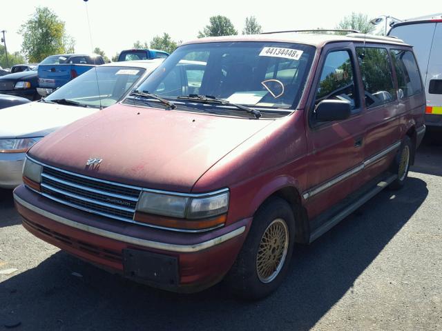 1P4GH44R8PX522380 - 1993 PLYMOUTH GRAND VOYA RED photo 2