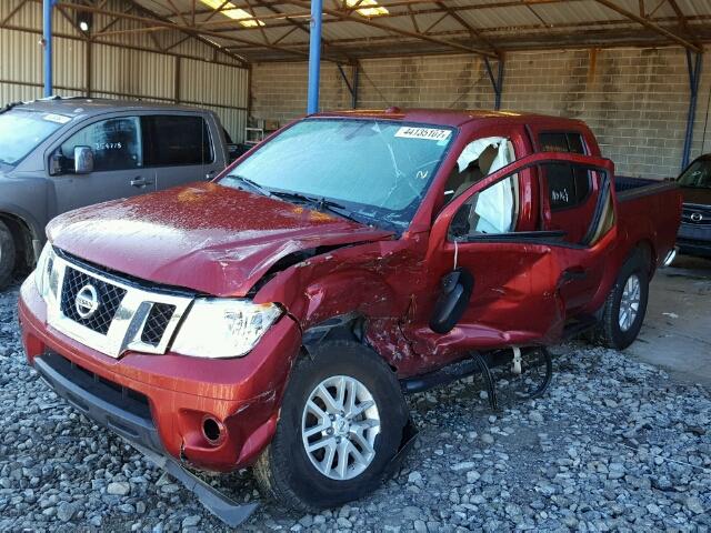 1N6AD0EV6HN702252 - 2017 NISSAN FRONTIER S RED photo 2