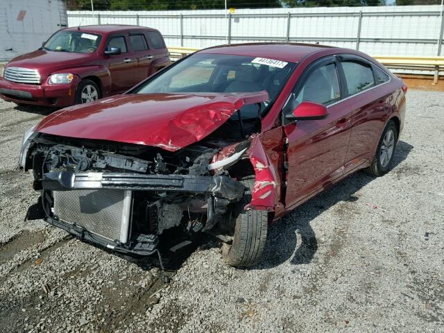 5NPE24AF0FH137154 - 2015 HYUNDAI SONATA SE RED photo 2