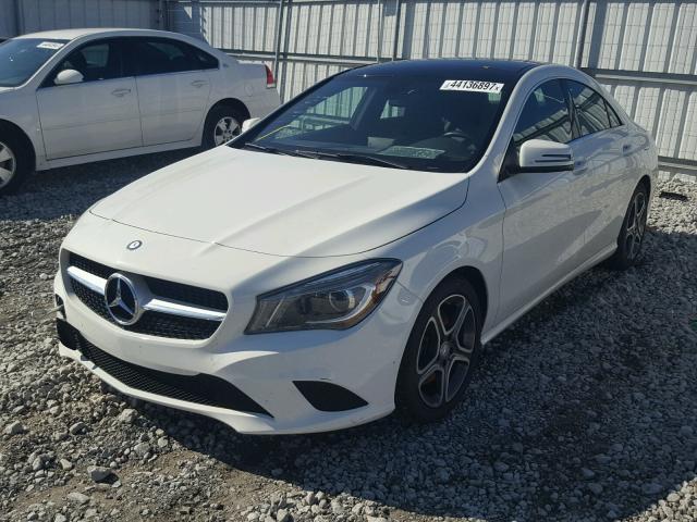 WDDSJ4EB2EN160260 - 2014 MERCEDES-BENZ CLA 250 WHITE photo 2