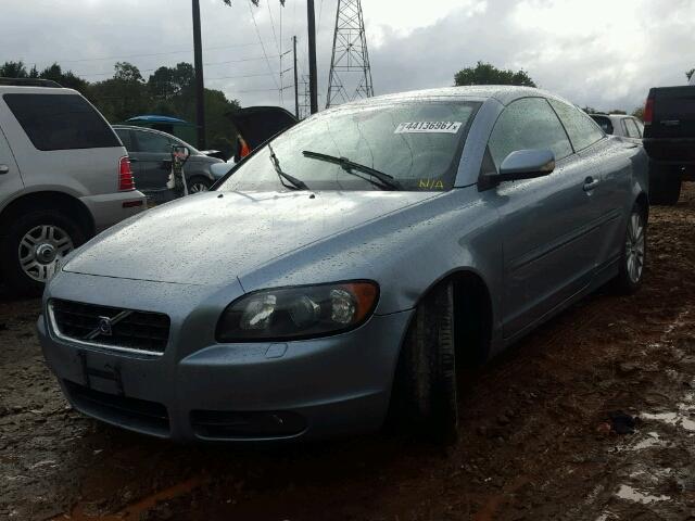 YV1MC68207J023567 - 2007 VOLVO C70 T5 SILVER photo 2