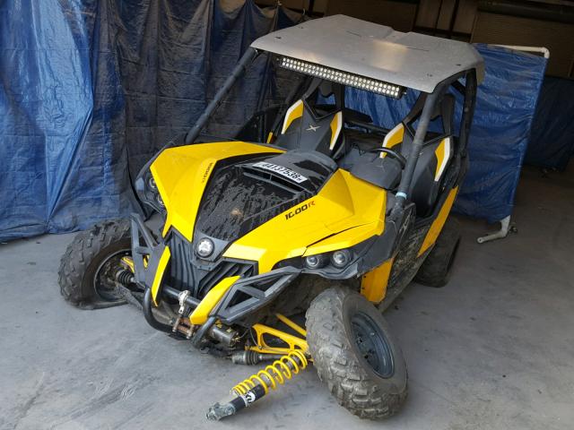 3JBPXLP13EJ000674 - 2014 CAN-AM MAVERICK 1 YELLOW photo 2